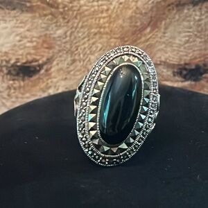 Thai 925 Silver Ring Marcasite Black Onyx size 7 3/4